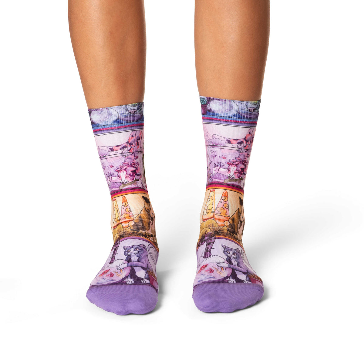 Women's Cats Getting into Fishbowls Socks