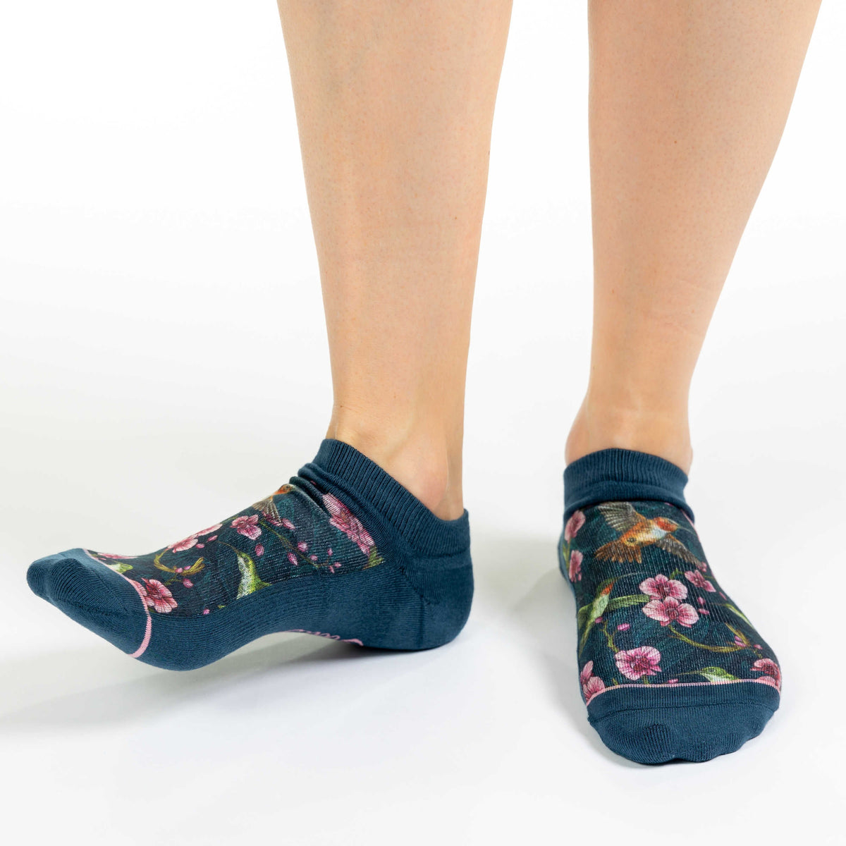 Women's Hummingbird Ankle Socks